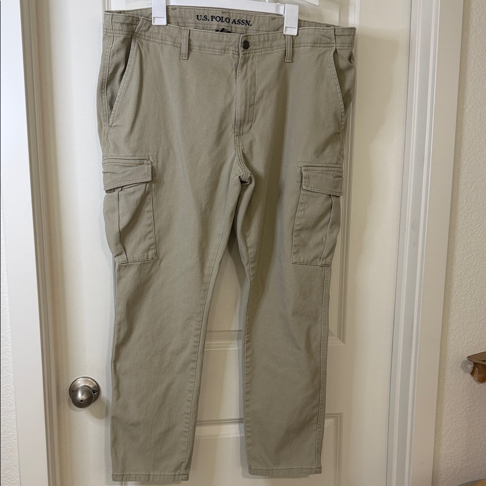 U.S. Polo Assn. Men's Beige Cargo Pants